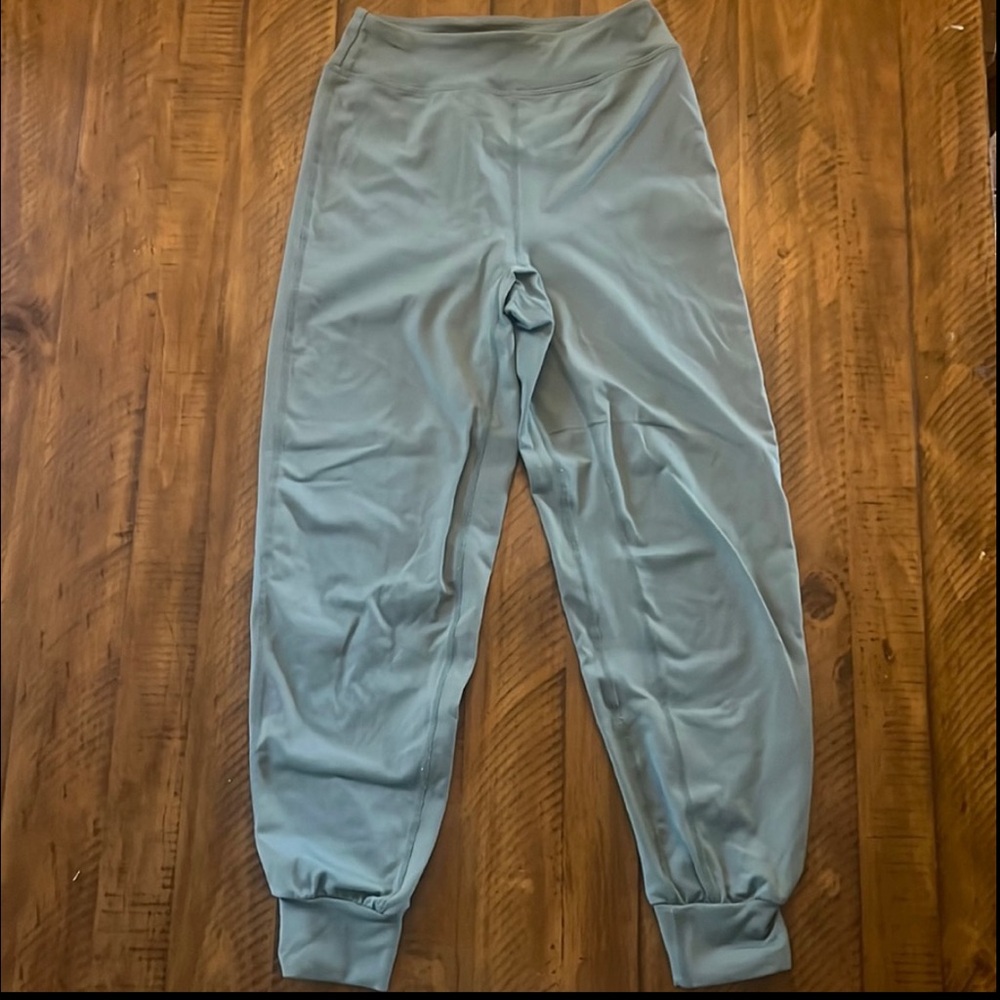 Jo and Jax pants - YM and YL available - Picture 2 of 3